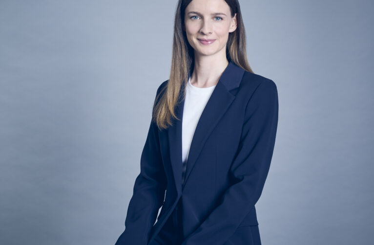 Bettina BASTIEN